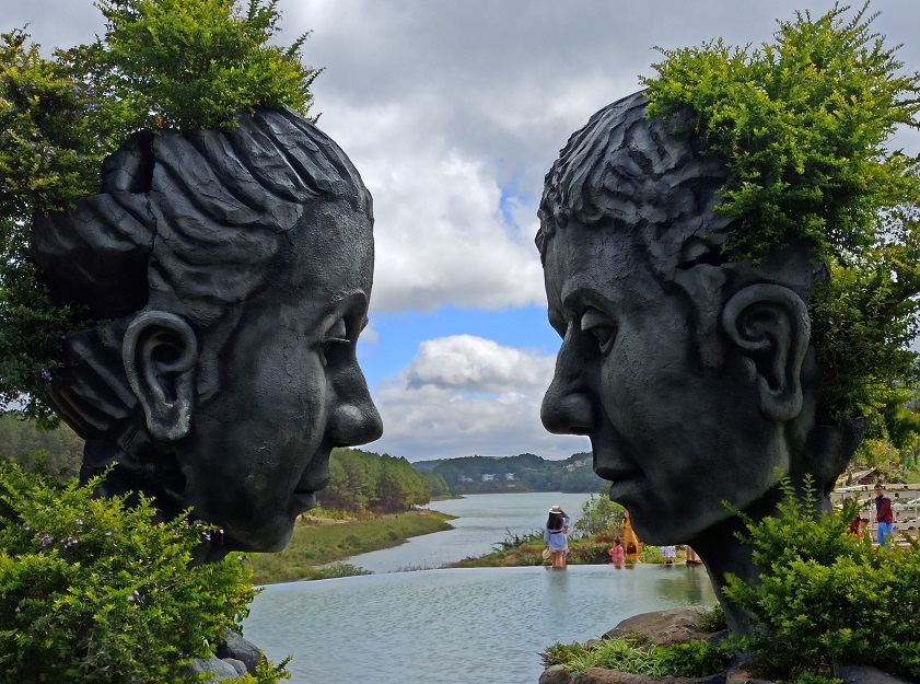 5D4N Dalat + Mui Ne + Ho Chi Minh 2026