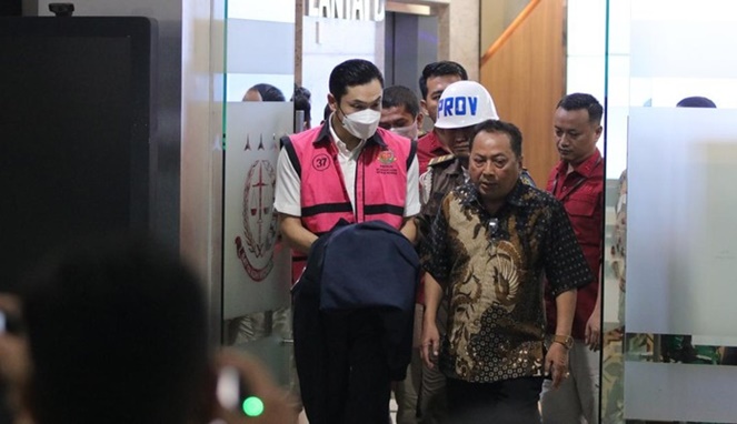 Kasus Korupsi Suami Sandra Dewi
