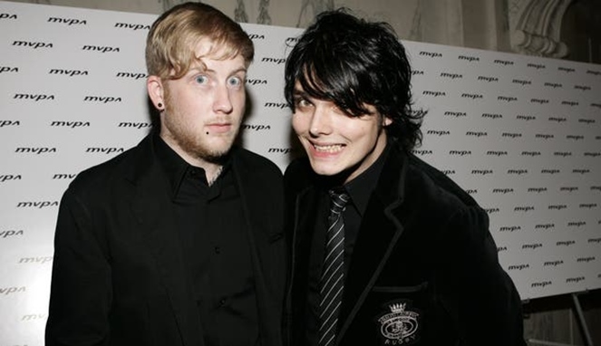 Bob Bryar meninggal dunia