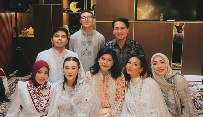 Syukuran 4 bulanan kehamilan Aaliyah dan ulang tahun Thariq