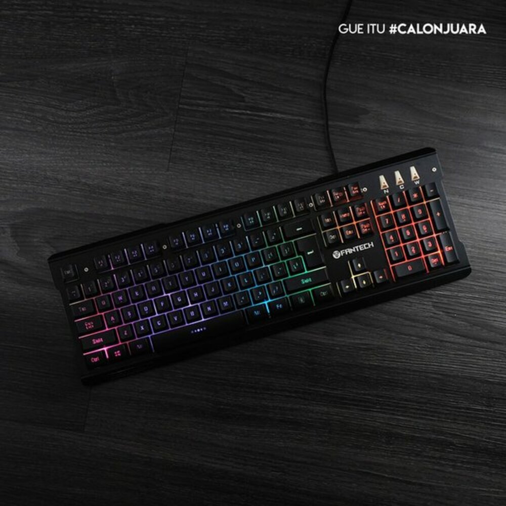 Thumb keyboard gaming rgb fantech k612 soldier