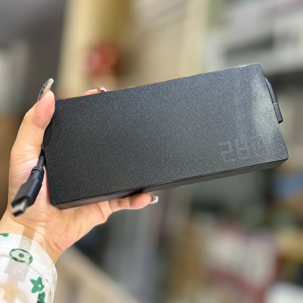 Thumb adapter asus 20v 14a 280w rectangle  compact plug 3