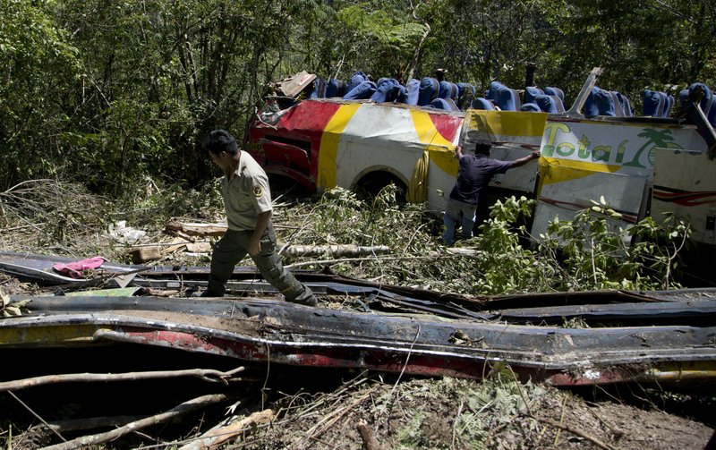 Bus crash kills at least 25 in Bolivia