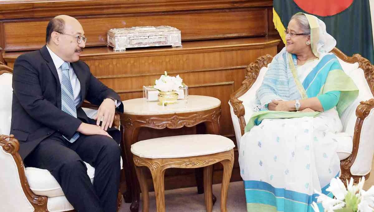 Indian High Commissioner meets PM
