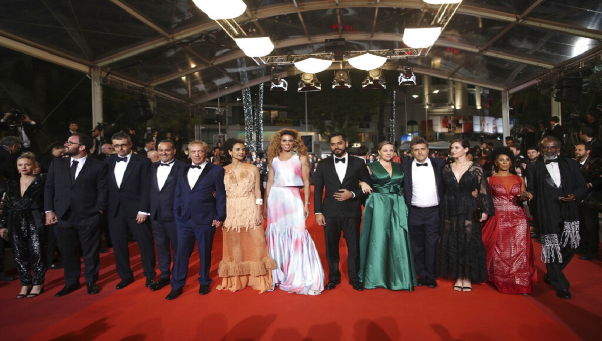 In Cannes, a gory Western stands against Bolsonaro's Brazil