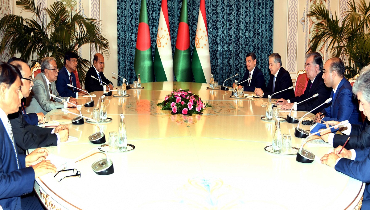 President seeks Tajikistan’s support to end Rohingya crisis