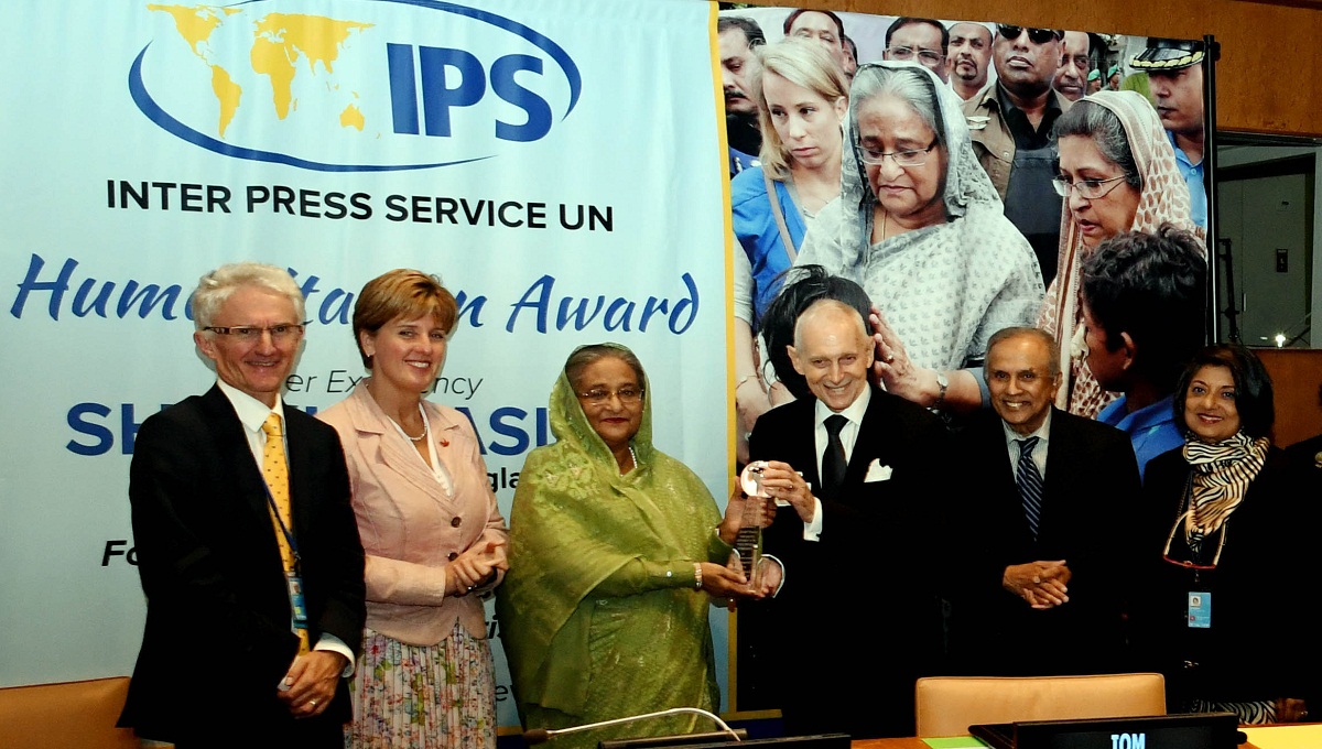 PM receives 2 international awards for hosting Rohingyas