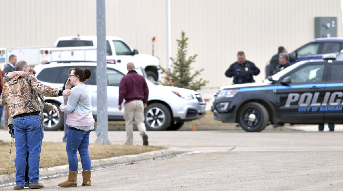 4 dead in 'multiple homicide' at North Dakota business