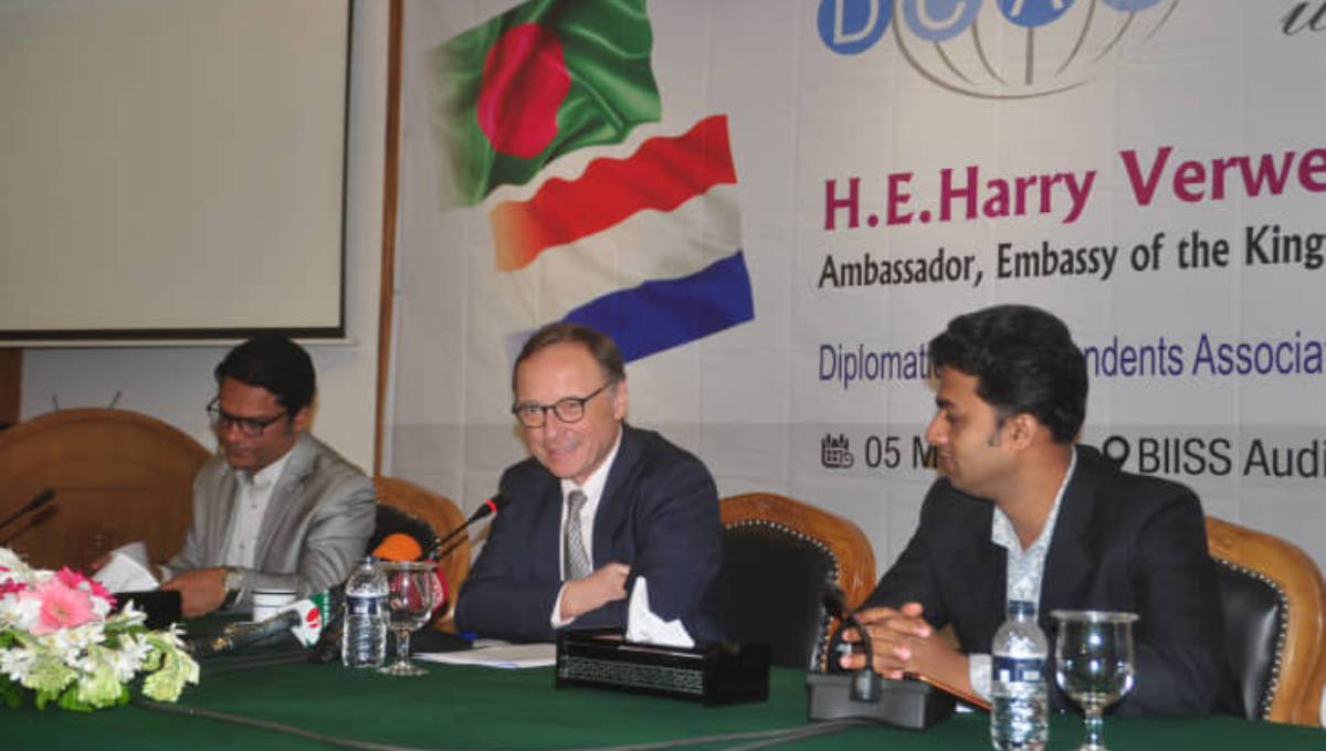Dutch envoy for branding Bangladesh with impressive elements