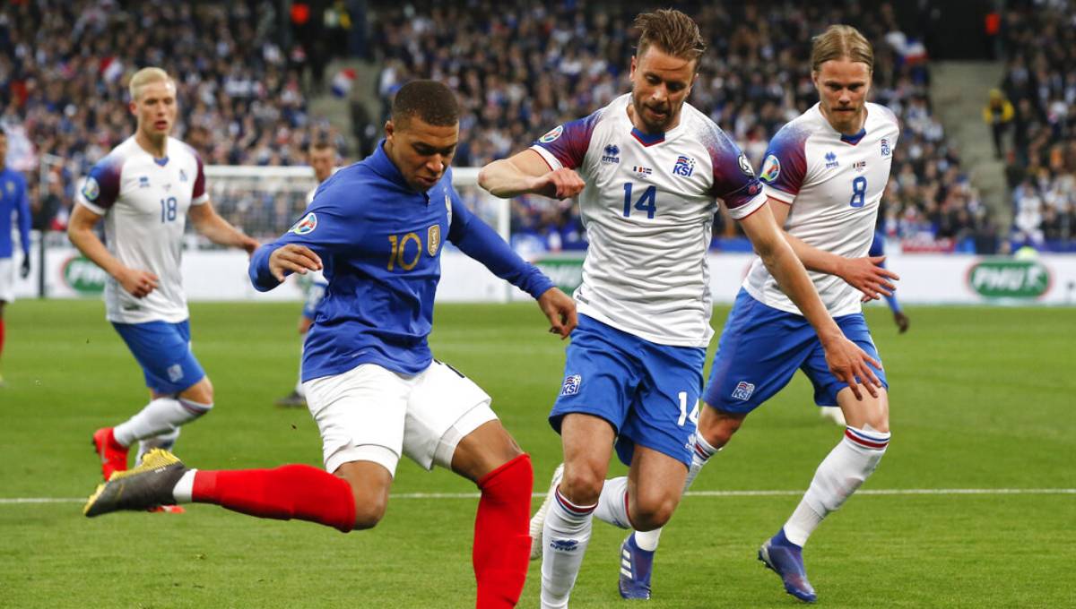 Mbappe, Griezmann, Giroud score as France routs Iceland 4-0