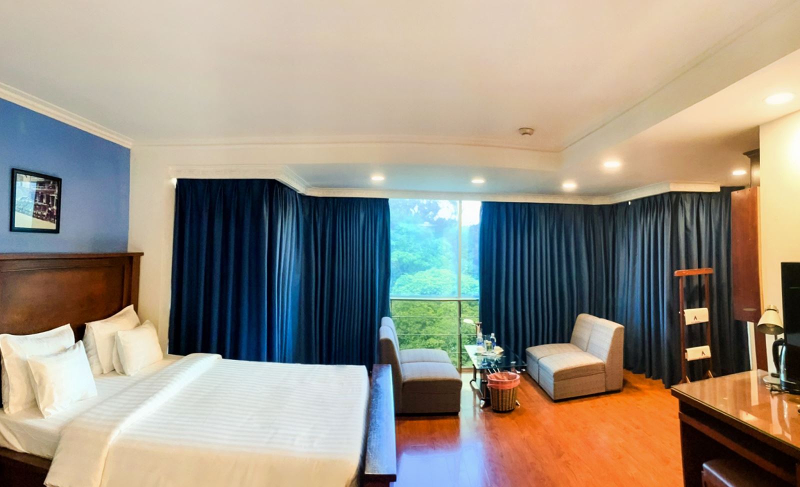 Khách Sạn Crown Retreat Quy Nhơn Resort