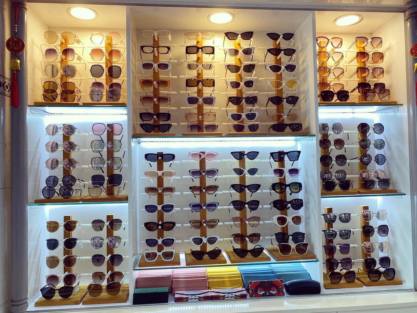 cửa hàng mắt kính tại Bình Dương