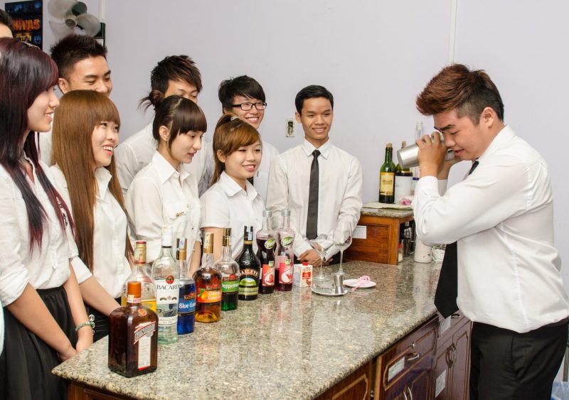 Lớp học pha chế đồ uống tại TPHCM