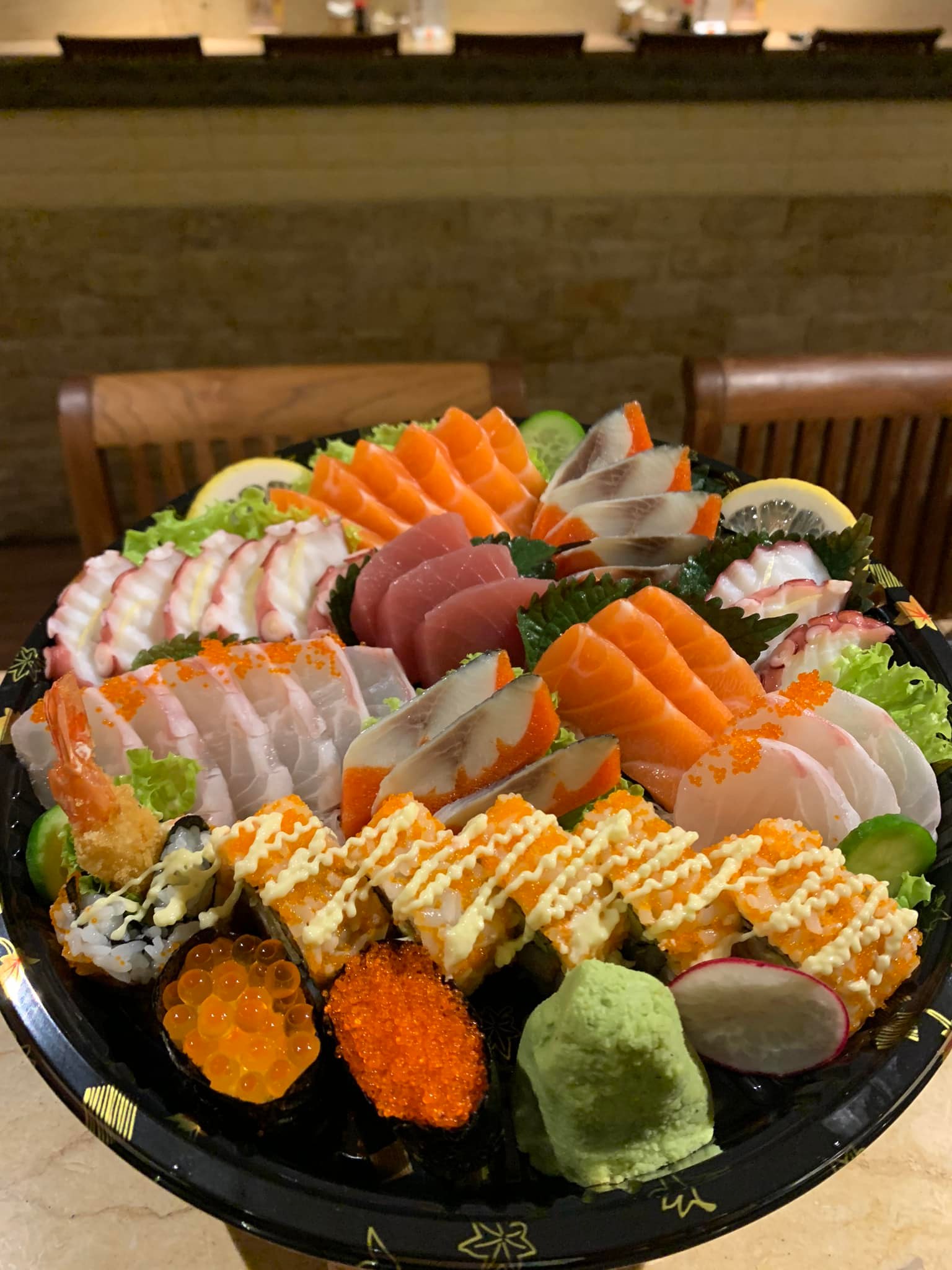 nhà hàng buffet sushi hà nội