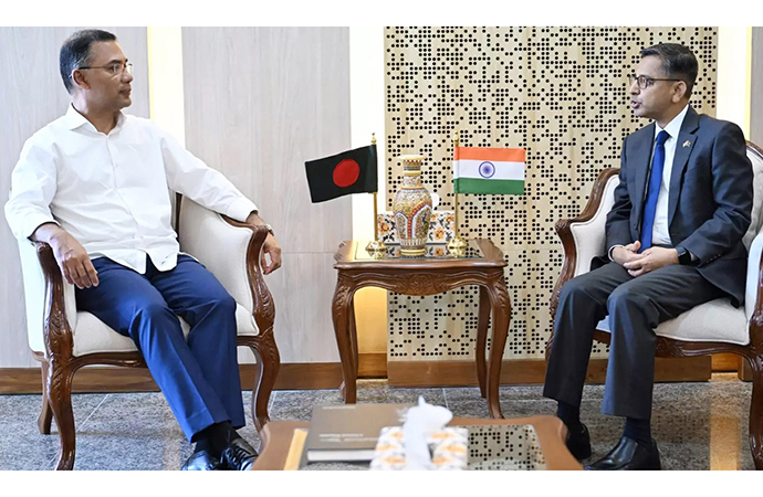 Indian envoy meets PM, discusses bilateral ties