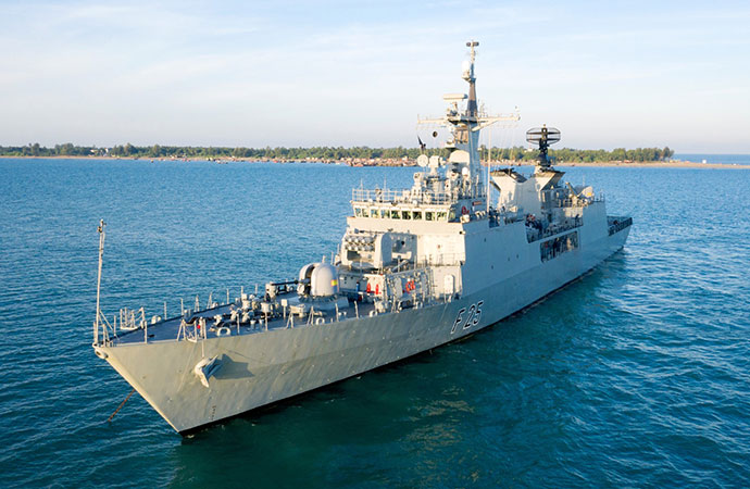 What is going at St Martin's Island?