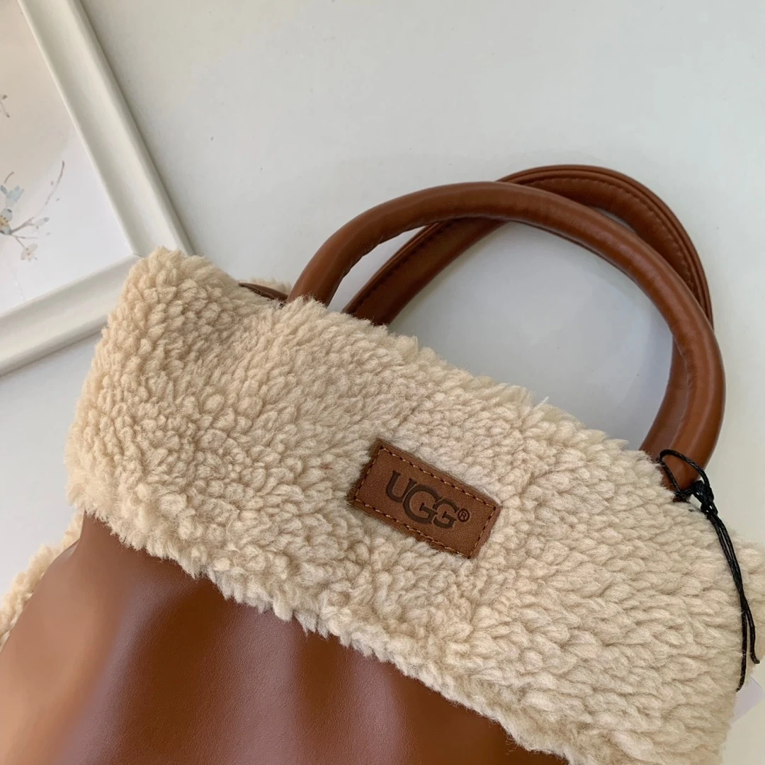 ZH518 UGG lamb wool bucket bag 45$ gallery