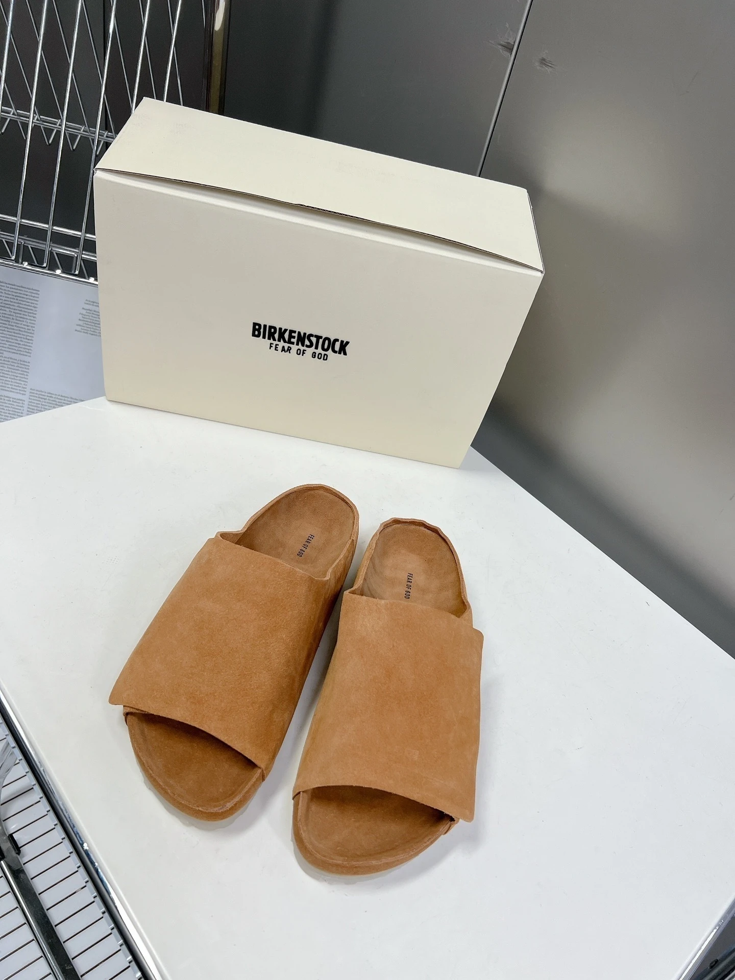 ZH561 Birkenstocks slippers 82$ gallery