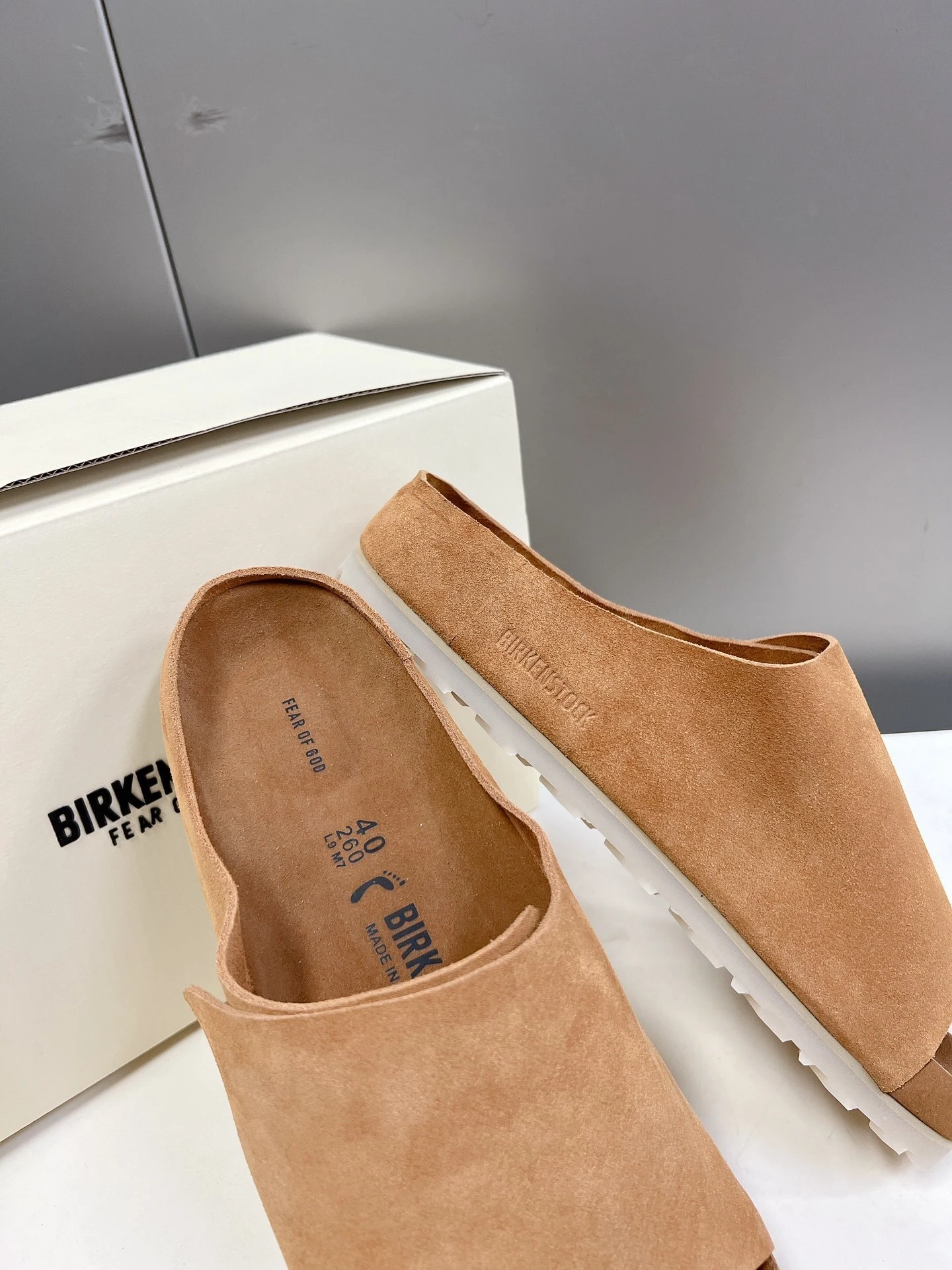 ZH561 Birkenstocks slippers 82$ gallery