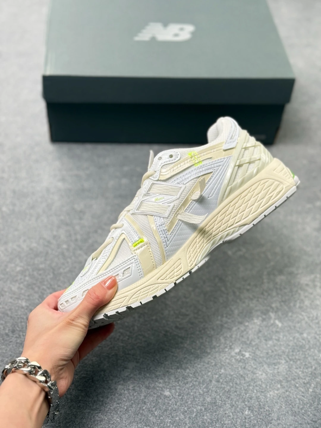 BW04 New Balance M1906R series 53$ gallery