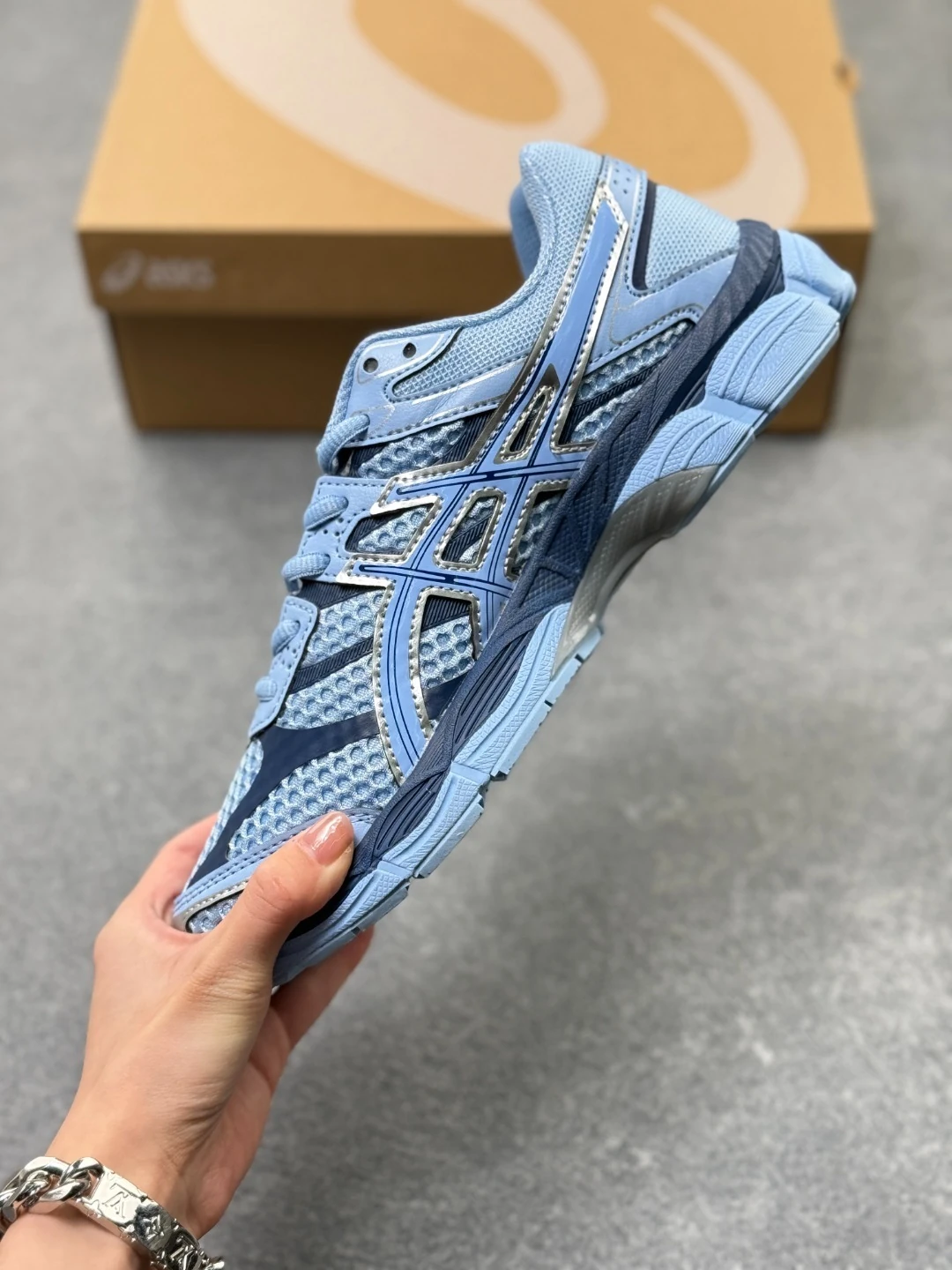 FA66 Asics 49$ gallery