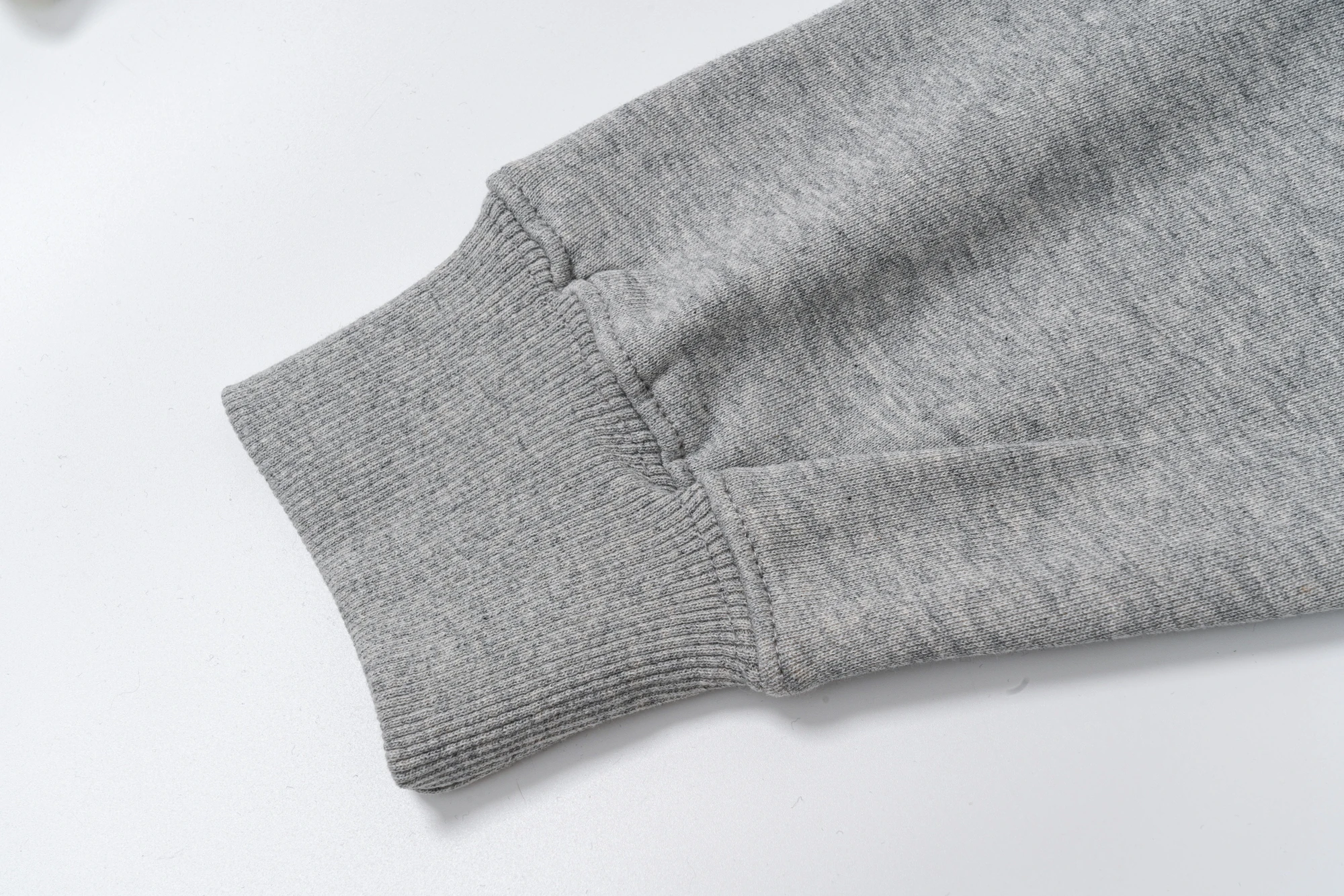 ZL01 Ami hooded sweatshirt for autumn and winter 42$ gallery