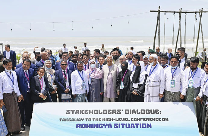 Devise roadmap for Rohingya repatriation, act together to stabilise Rakhine: Prof Yunus