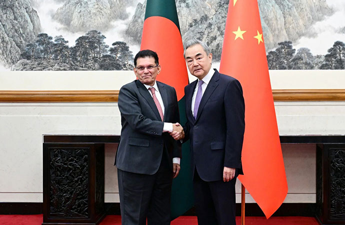 China's ties with Bangladesh doesn't target any third party: Chinese FM