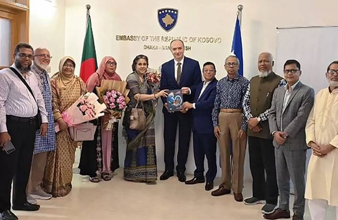Kosovo Ambassador welcomes Grameen delegation at Dhaka embassy