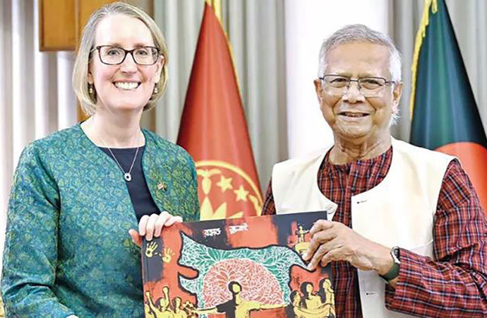 UK envoy Sarah Cooke happy with Yunus’ visit to Britain