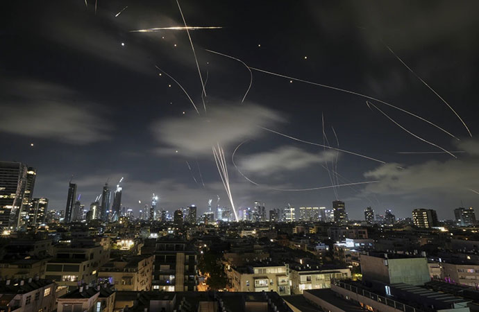 The Middle East at War