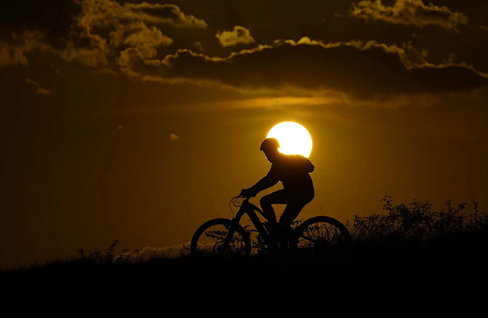 Earth’s average temperature last year hovered among one of the three hottest on record