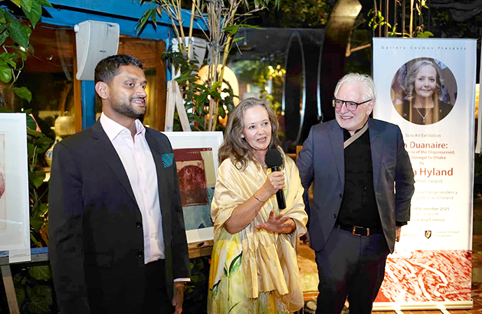 First Irish artist's solo exhibit Oona Hyland's solo exhibition in Dhaka stresses on bilateral relationship