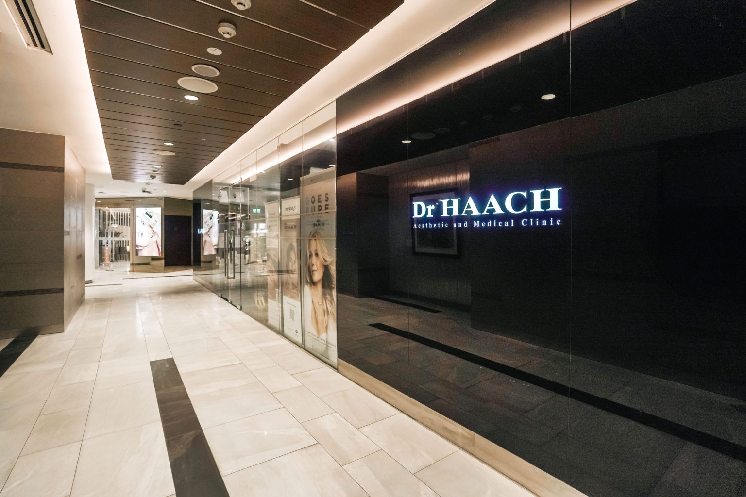 HAACH24_RCS1399_Entrance