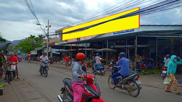 Pano Ốp Tường Tại Chợ Vĩnh Thái – Đường Vĩnh Thái – TP. Nha Trang – Khánh Hòa