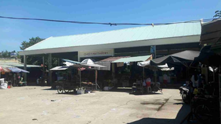 Pano Ốp Tường Tại Chợ Tam Thành – Tam Thành – Phú Ninh – Quảng Nam