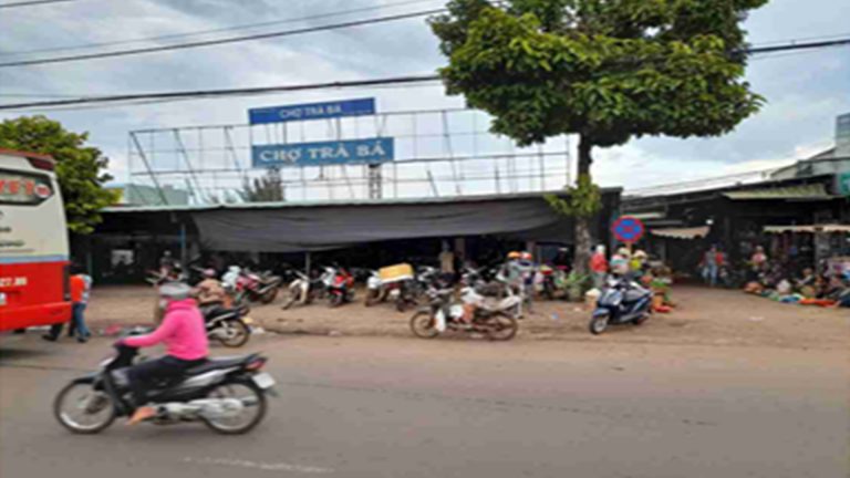 Pano Ốp Tường Tại Chợ Trà Bá – Đường Trường Chinh – P.Trà Bá – Thành phố Pleiku – Gia Lai