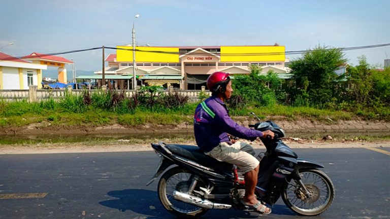 Pano Ốp Tường Tại Chợ Phong Niên – Hoà Thắng – H. Phú Hòa – Phú Yên