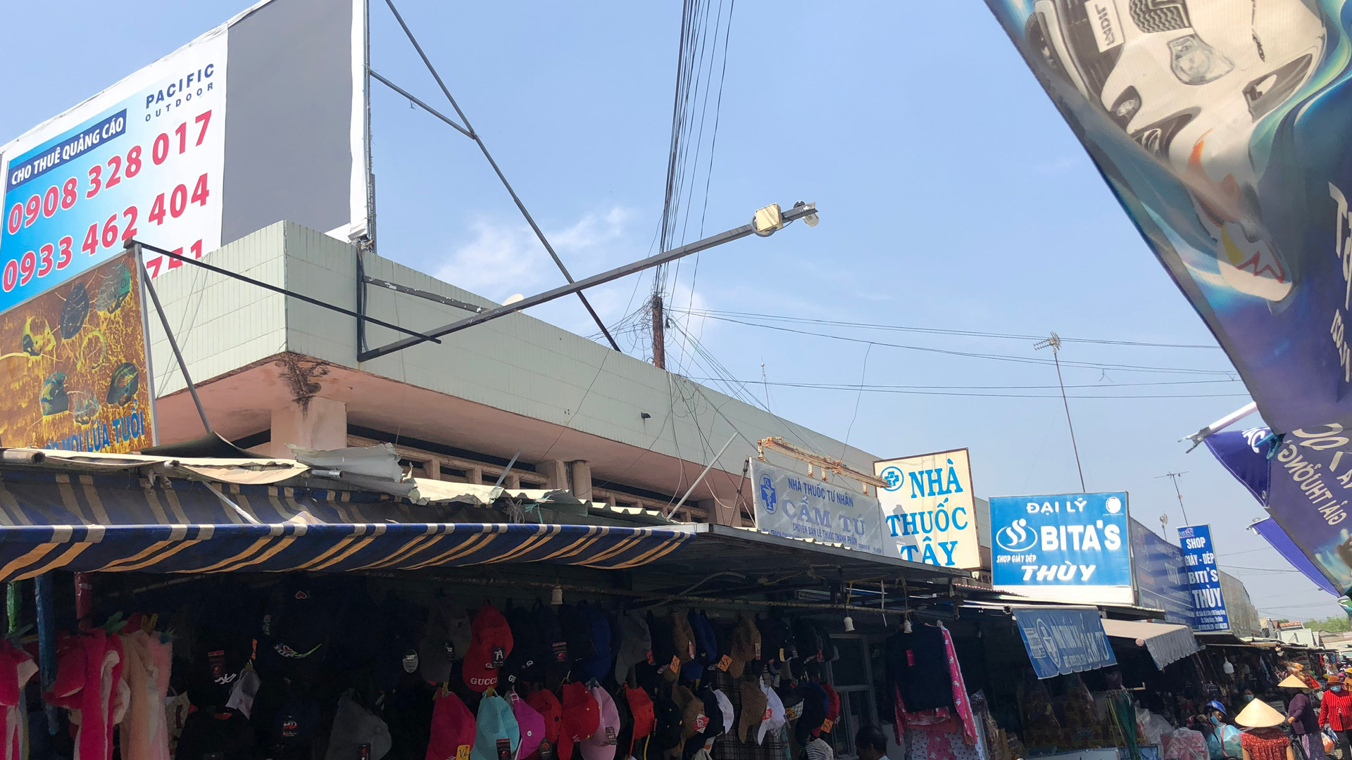 PANO ỐP TƯỜNG TẠI CHỢ TRẢNG BÀNG – SỐ 22 PHƯỜNG TRẢNG BÀNG – THỊ XÃ TRẢNG BÀNG – TỈNH TÂY NINH (VỊ TRÍ 3)