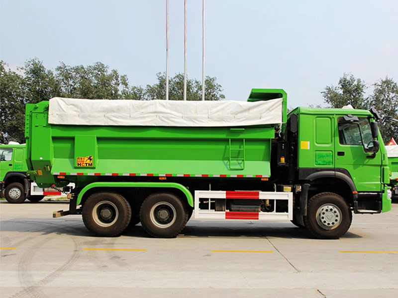 Bạc PVC che ô tô xỉ
