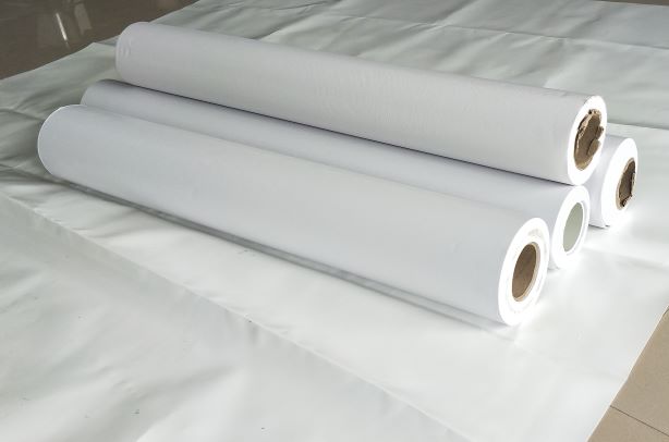 Vật liệu in biểu ngữ flex PVC 320gsm