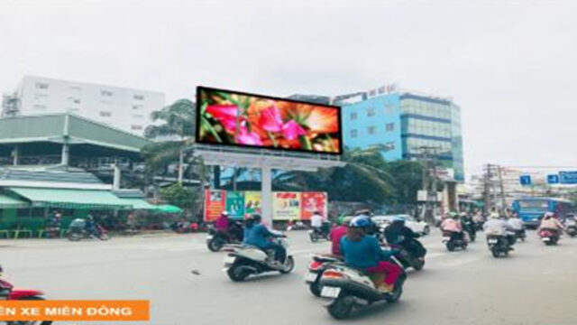 Cổng Số 03 – Bến Xe Miền Đông – Đường Đinh Bộ Lĩnh