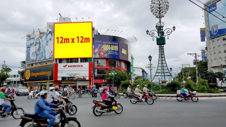 Pano Ốp Tường Tại (Vòng Xoay Ngã Tư Đèn 4 Ngọn), 06 Trần Hưng Đạo – Tp. Long Xuyên – Tỉnh An Giang