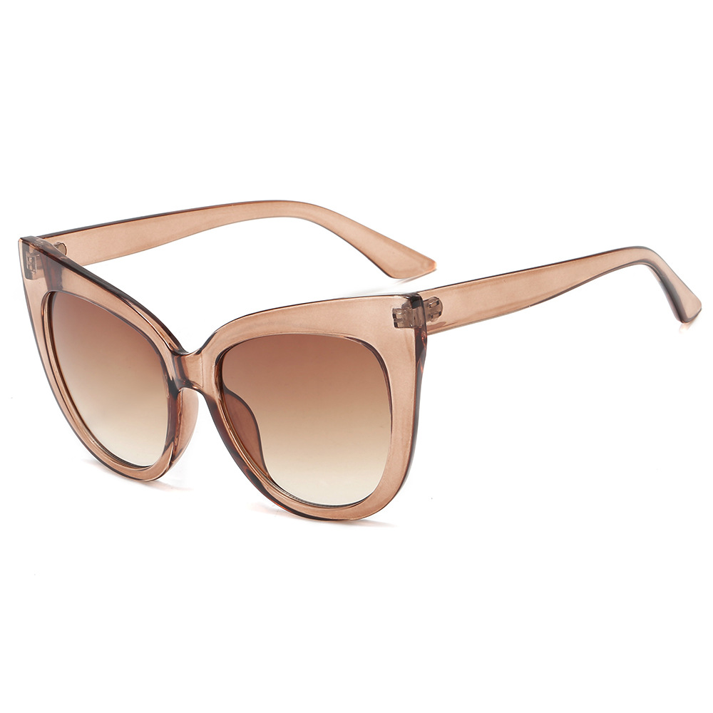  Elegant sunglasses that fit your lady are available in many colors to satisfy your lady's taste