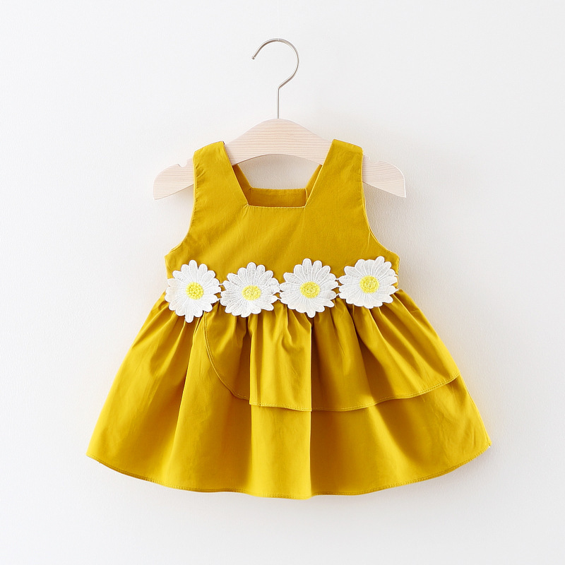  A summer dress without sleeves with wonderful international designs with a quality that suits the softness of your child