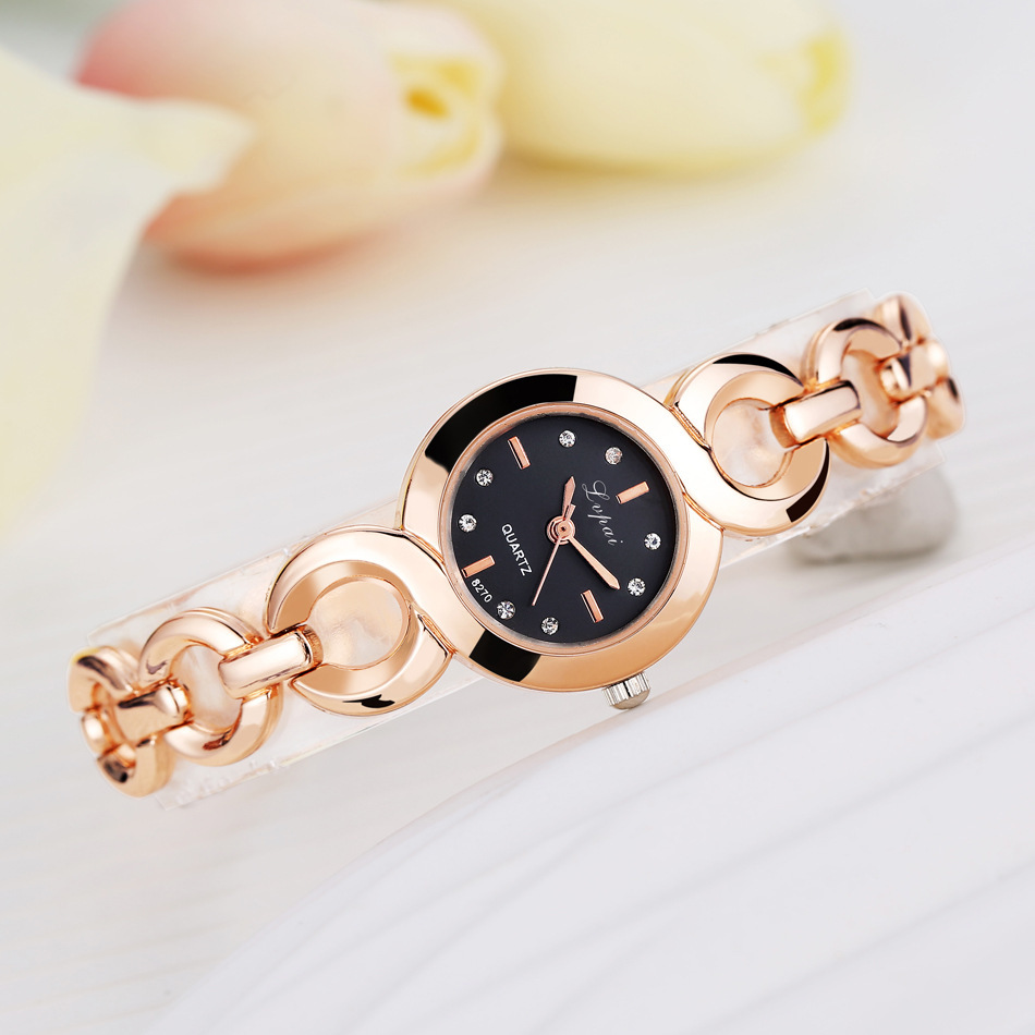  A modern watch that suits you and fits all tastes and adds to your looks unmatched elegance adorning your wrist with the most beautiful pieces