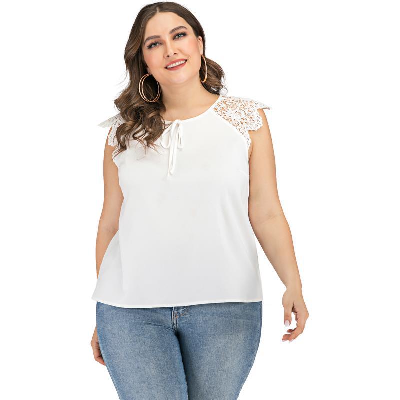 A large size round neck lace blouse for summer with elegant traditional pattern of distinctive and high quality