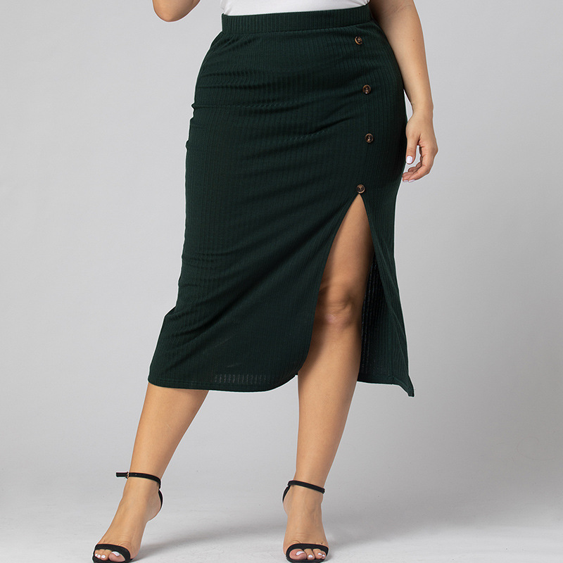 An exciting skirt for autumn and winter in a large size with four buttons and a hole to increase your beauty over your beauty Hurry to order Limited quantity