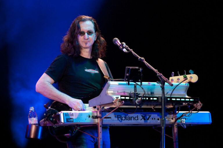 Geddy Lee with a soul patch