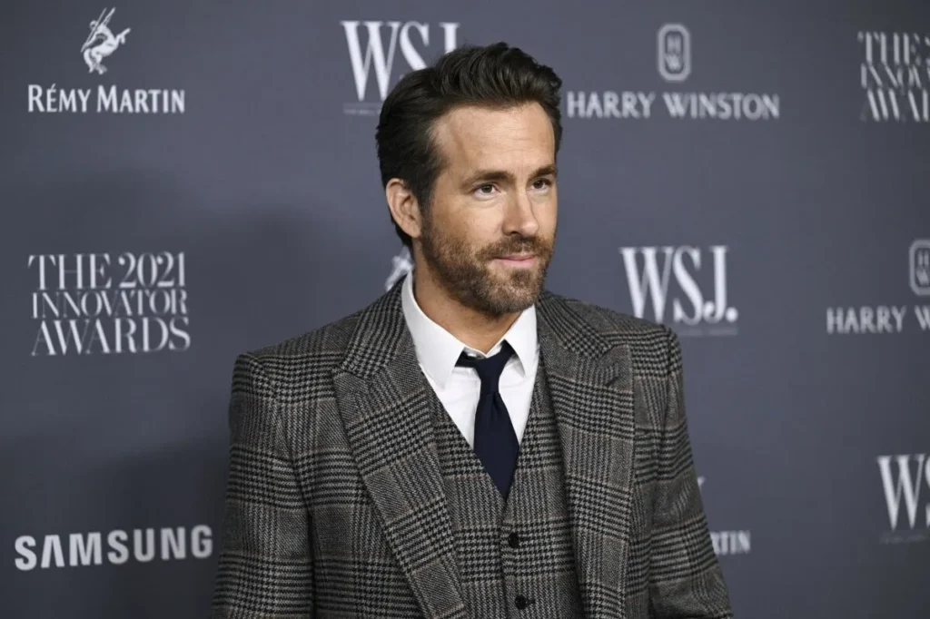 Ryan Reynolds Facial Hairs